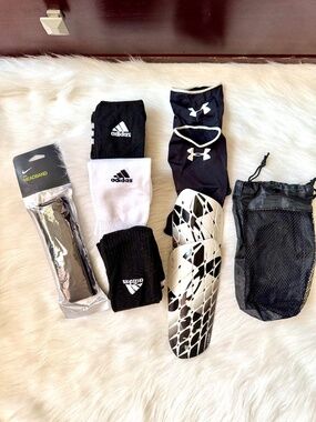 Nike Adidas Soccer Bundle Shin Guards Socks Headband Youth Gear Set